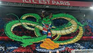 Eine riesige Choreo mit dem grünen Drachen präsentierten die PSG-Fans beim Heimspiel gegen Olympique Marseille. Wobei: Fehlt da nicht der letzte Meistertitel von 2018/19?