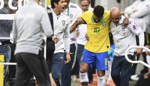 6. Juni 2019: Neymar verletzt sich im Testspiel gegen Katar am Knöchel und verpasst anschließend die Copa America im eigenen Land mit einem Bänderriss. Brasilien holt den Titel auch ohne seinen Superstar.
