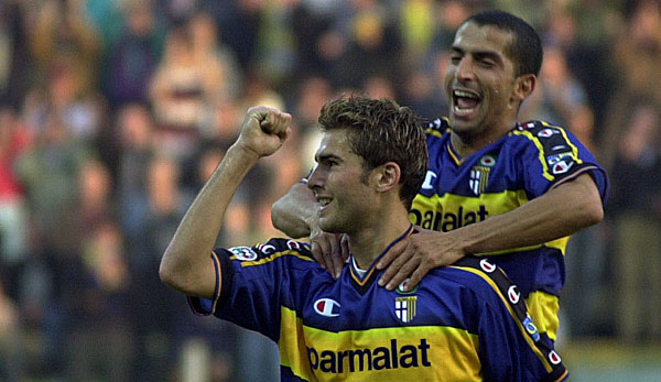 Dank guter Leistungen für den AC Parma in der Saison 2002/03 empfahl sich Adrian Mutu für einen Wechsel zum FC Chelsea.