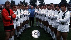 BUNDESLIGA: FC BAYERN MÜNCHEN - 26 Heimsiege in Folge von November 1971 bis Juni 1973. Der FCB startet unter Trainer Udo Lattek mit ordentlich Wut in die neue Saison. Zweimal mussten die Bayern in der Meisterschaft Borussia Mönchengladbach ziehen lassen.