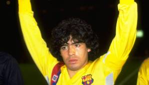 Er plante ein Angebot in Höhe von 200.000 Pfund für Maradona abzugeben. Die Vereinsführung von United entschied sich jedoch für Maradonas Landsmann Alex Sabella. Maradona wechselte später zu den Boca Juniors und 1982 zu Barca.