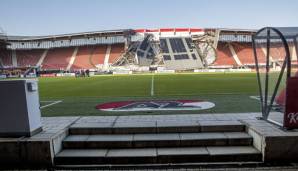Das Alkmaar-Stadion nach dem Dacheinsturz.