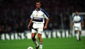 ABWEHR: Salvatore Fresi (Inter Mailand). Der "junge Baresi" kam bei Inter kaum zum Zug und wurde daher mehrfach verliehen. Nach seiner Zeit in Mailand bei vielen Vereinen, darunter auch Juventus, aktiv. Beendete 2006 seine Karriere.
