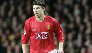 Der Weg von Gerard Pique führte nicht aus der Barca-Jugend zu den Profis, sondern zuerst auf die Insel: Bei Manchester United lief er im März 2006 erstmals in der Premier League auf, ab 2008 wieder in der Heimat und mit 531 Einsätzen für den FCB.