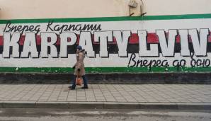 Beim ukrainischen Erstligist Karpaty Lwiw sind 25 Coronafälle bestätigt worden.
