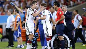 Kurz vor Ende der regulären Spielzeit betritt Deutschlands Jahrhunderttalent Götze den Rasen im WM-Finale 2014 gegen Argentinien. Er kommt für WM-Rekordtorschütze Miro Klose beim Stand von 0:0 und steigt rund 20 Minuten später in den Fußball-Olymp auf.