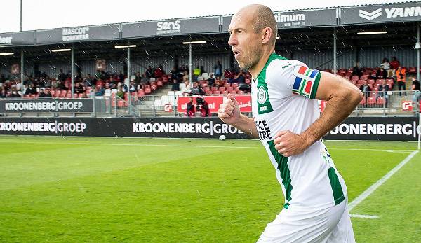 Arjen Robben kehrte gegen den Almere City FC zurück auf die Fußballbühne.