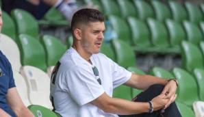 Dass Milot Rashica in der kommenden Saison nicht mehr das Werder-Trikot tragen wird, ist praktisch beschlossene Sache. Im Testspiel gegen Braunschweig saß der Kosovare nun auf der Tribüne, um keine Verletzung zu riskieren.
