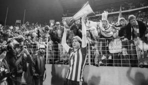 TRIPLE-SIEGER MIT UEFA CUP/EUROPA LEAGUE - IFK GÖTEBORG 1981/1982: Der Überraschungssieger aus Schweden setzte sich 1982 gegen den Hamburger SV mit 4:0 nach zwei Spielen durch. Zuvor hatte Göteborg unter anderem Valencia und Kaiserslautern ausgeschaltet.
