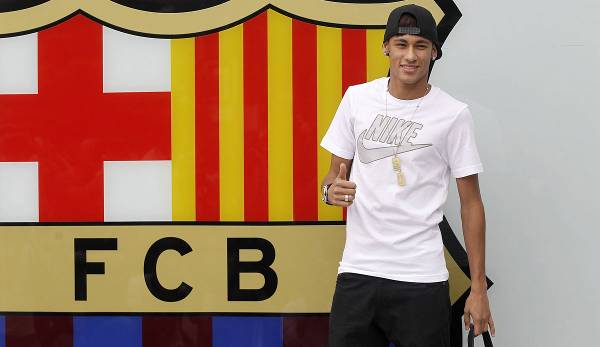 Neymar moved from FC Santos to FC Barcelona in 2013.