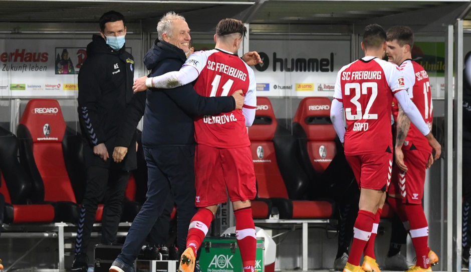 Trainer Christian Streich und der SC Freiburg haben derzeit allen Grund zu lachen. Mit fünf Siegen in Folge stellte der SCF nicht nur einen Vereinsrekord auf, sondern ist auch seither das erfolgreichste Team in Europas Top-5-Ligen. Das Ranking ...
