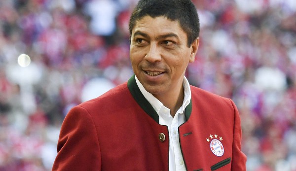 Giovane Élber will lead FC Bayern's team of legends.