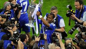 DIDIER DROGBA: Kam 2004 für 38 Mio. Euro von Marseille mit der ersten großen Star-Welle zu Chelsea und blieb lange. Setzte sich selbst ein Denkmal mit dem CL-Finale 2012. Mit 164 Toren in 381 Spielen Chelseas zweitbester Schütze nach Lampard.