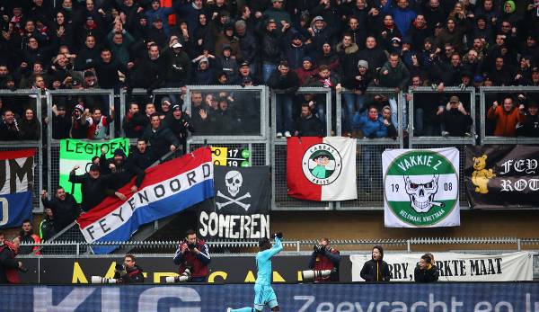 Die Fans von Roda JC Kerkrade sorgten für den Abbruch des Spiels.