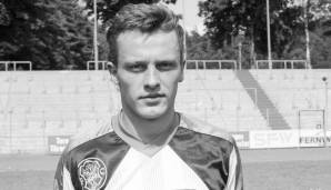 CHRISTIAN STREICH - Als Spieler: 23 Spiele von 1987 bis 1988 für den SC Freiburg: Streich war ein ordentlicher Fußballer, aber kein überragender. Für den SC durfte er 22 Mal in der 2. Liga ran und für Homburg immerhin noch achtmal in der Bundesliga.