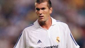 ZINEDINE ZIDANE - Als Spieler: 227 Spiele von 2001 bis 2006 für Real Madrid: Den damaligen Rekordbetrag von 77,5 Mio. Euro überwies Real an Juve für den Superstar. Bei den Königlichen war er Teil der Galacticos und wurde 2003 zum Weltfußballer gewählt.
