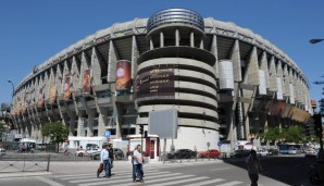 Platz 2: Estadio Santiago Bernabeu | Stadt: Madrid | Hauptnutzer: Real Madrid | Bewertung: 4,53 von 5 Sternen
