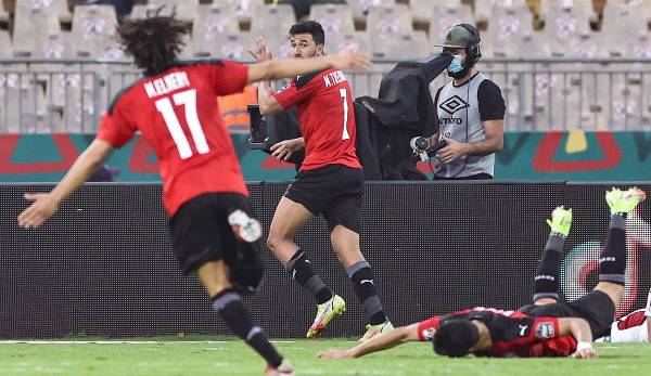 Mohamed Elneny trifft mit Ägypten im Afrika Cup-Halbfinale auf Kamerun.