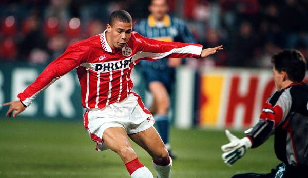 Ronaldo dribbelte auch für Eindhoven den einen oder anderen Gegenspieler schwindelig.