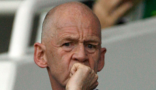 West Hams Ex-Vorstands-Vorsitzender Eggert Magnusson verklagt den Londoner Klub