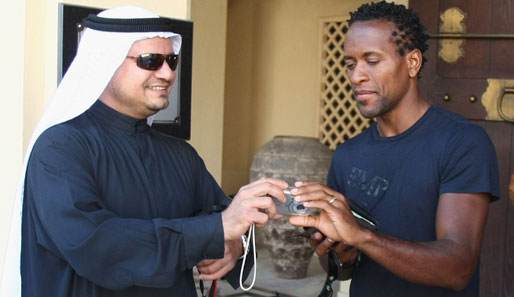 Ze Roberto im FCB-Trainingslager in Dubai. Spielt er nächste Saison beim Scheich-Klub ManCity?