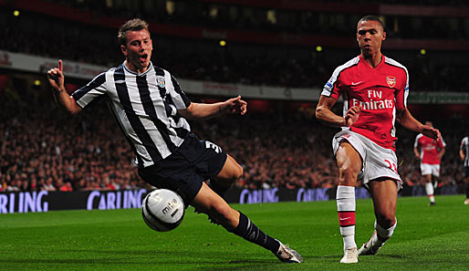 Kieran Gibbs (r.) bestritt in dieser Saison erst drei Premier-League-Spiele für den FC Arsenal