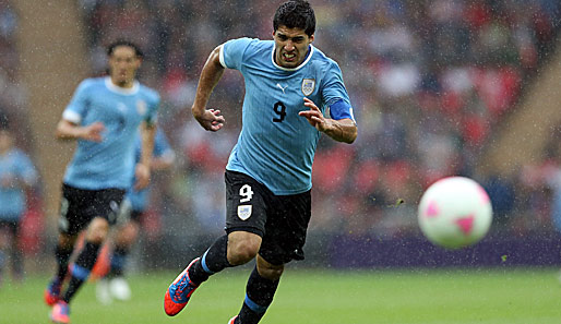 Luis Suarez spielt damit weitere Jahre im blauen und im roten Trikot