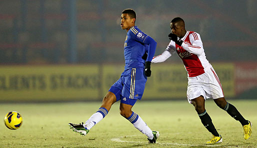 Ruben Loftus-Cheek (l.) bei der Next-Gen-Series im Spiel gegen die U19 von Ajax Amsterdam