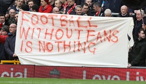 Fans protestieren gehen zu hohe Ticketpreise - nun hat die Premier League reagiert