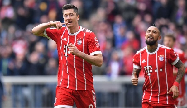 Robert Lewandowski könnte vom FC Bayern München zu Manchester United wechseln