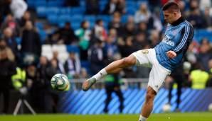 Luka Jovic: Wie 90min.com berichtet, bestehe Interesse an einer Verpflichtung von Luka Jovic. Der 22-jährige Stürmer war im vergangenen Sommer für 60 Millionen Euro von Eintracht Frankfurt zu Real Madrid gewechselt.