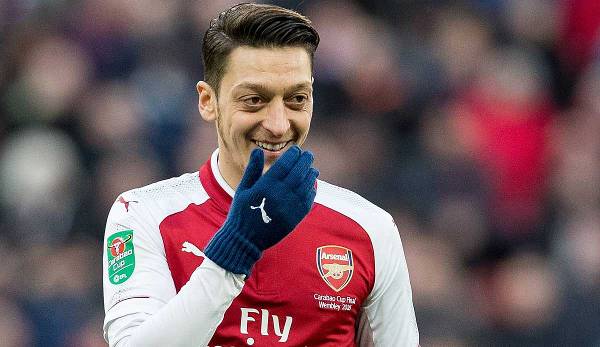 Erlaubte sich einen kleinen Online-Seitenhieb auf Arsenal-Erzrivale Tottenham Hotspur: Ex-Nationalspieler Mesut Özil.