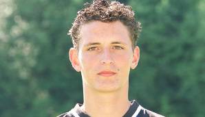 DINO TOPPMÖLLER (Januar 2001 – Juni 2001): Der Sohn von Klaus Toppmöller flog auf eigene Faust nach England, um unter anderem bei Manchester City ein Probetraining zu absolvieren. Den ihm angebotenen Vertrag über dreieinhalb Jahre unterschrieb er sofort.