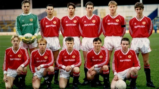 Adrian Doherty (unten rechts) war gemeinsam mit Ryan Giggs (2. von links, oben) das Aushängeschild der United-Jugend