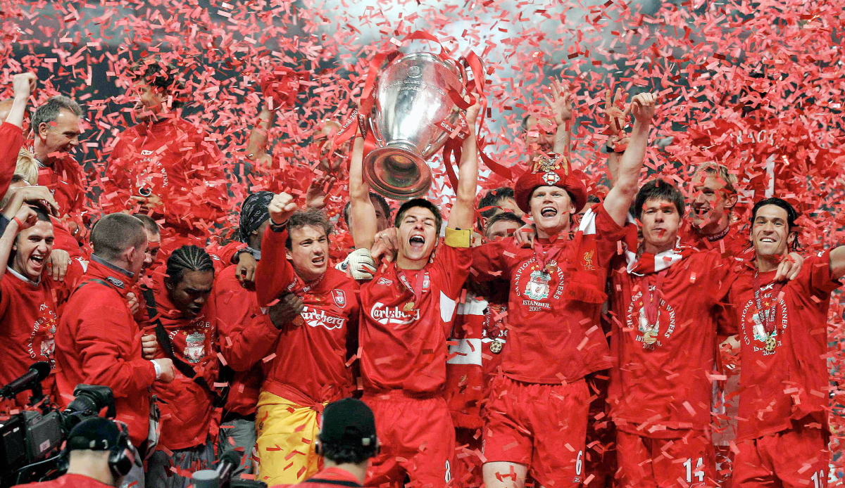 2005 krönte sich der FC Liverpool zum Champions-League-Sieger. Ausgehend von diesem Meilenstein analysieren wir alle ablösefreien Transfers der Reds.