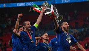 Bei Juve bildete Bonucci ein Traum-Innenverteidiger-Duo mit Giorgio Chiellini, das bis zu dessen Rücktritt im Sommer 2022 auch die italienische Nationalmannschaft bedeutsam prägte. Mit 34 bzw. 36 Jahren wurden sie 2021 gemeinsam Europameister.