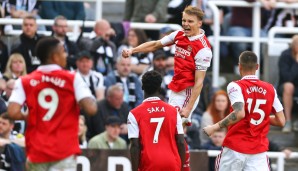 Immer wieder Ödegaard: Der Norweger trifft bei Newcastle United zur Führung für Arsenal.