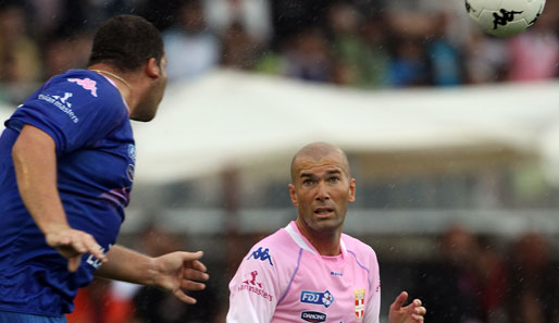 Unterstützung bekommt das "französische Hoffenheim" unter anderem von Zinedine Zidane