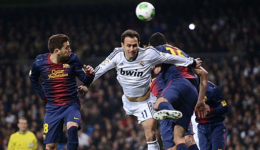 Ricardo Carvalho (m.) spielte unter Jose Mourinho bei den Königlichen