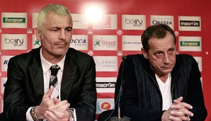 Präsident Alain Orsoni (r.) gab die Entlassung von Fabrizio Ravanelli (l.) auf einer Pressekonferenz bekannt