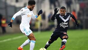 Girondins Bordeaux Malcom im Zweikampf um den Ball gegen Jordan Amavi von Olympique Marseille