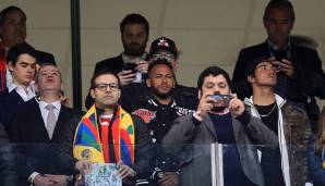 Das wird aber angeblich nichts bringen: wie in der Sendung Telefoot des französischen TV-Senders TF1 berichtete wurde, erhält Neymar von PSG keine Freigabe.
