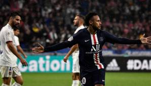 Neymar feiert sein spätes Tor zum 1:0 in Lyon.