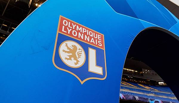 Olympique Lyon fordert, dass die Saison in der Ligue 1 fortgesetzt wird.