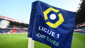 Der sechsmalige französische Fußball-Meister Girondins Bordeaux und der SCO Angers müssen vorläufig den Gang in die zweite Liga antreten.