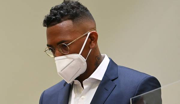 Der frühere Nationalspieler Jerome Boateng hat die Vorwürfe der schweren Körperverletzung gegen seine ehemalige Lebensgefährtin vor Gericht bestritten.