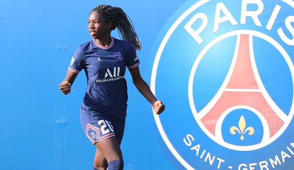 Die französische Nationalspielerin Aminata Diallo ist in Zusammenhang mit einem gewalttätigen Angriff auf eine Teamkollegin in Gewahrsam genommen worden.