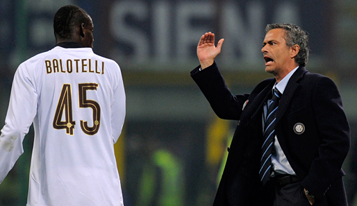 Inter-Coach Jose Mourinho (rechts) muss 25.000 Euro Strafe zahlen