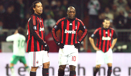 Auf der Gehaltsliste des AC Mailand an der Spitze: Ronaldinho (l.)