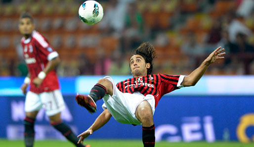 Mittelfeldspieler Alberto Aquilani ist im Topspiel gegen den SSC Neapel gefordert